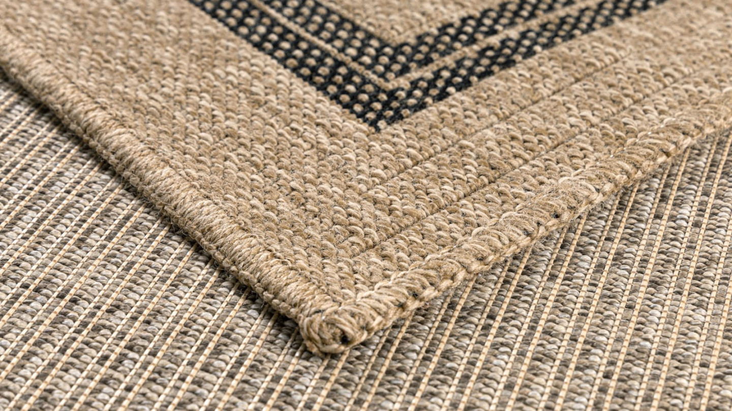 Tapis aspect Jute naturel avec motifs noir 200x290 - Gaia