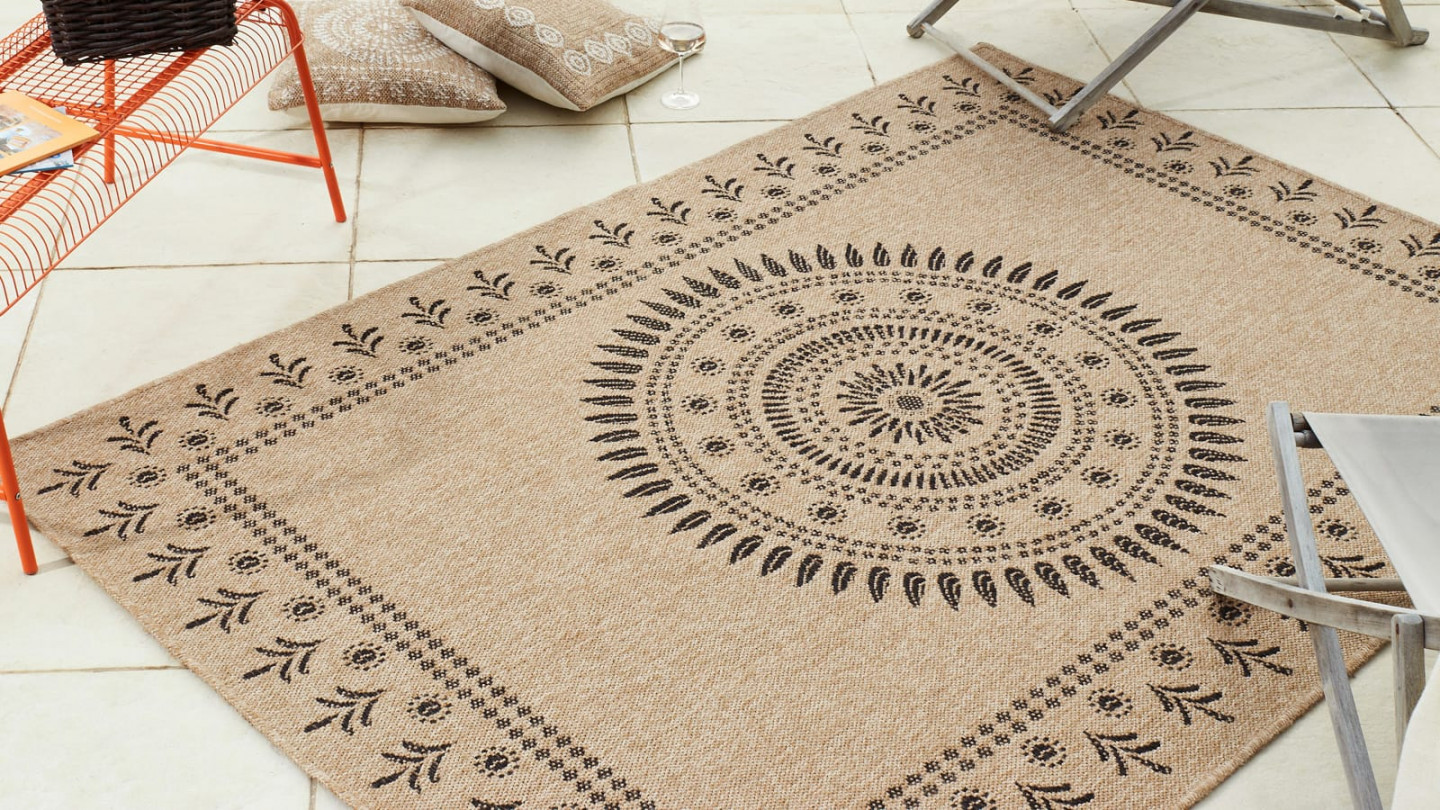 Tapis aspect Jute naturel avec motifs noir 160x230 - Isaura