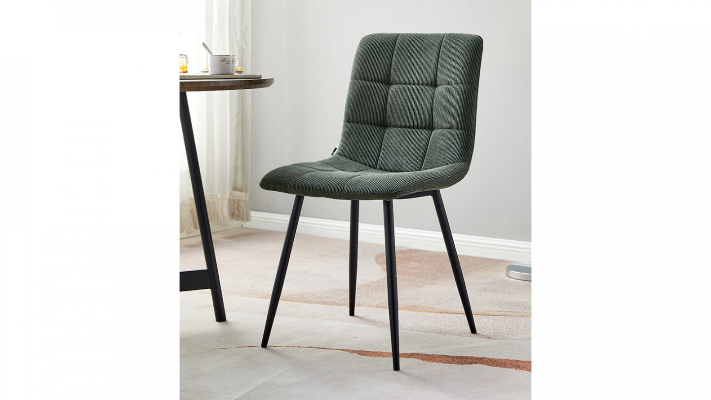 Lot de 2 chaises en velours côtelé vert, piètement noir - Iggy